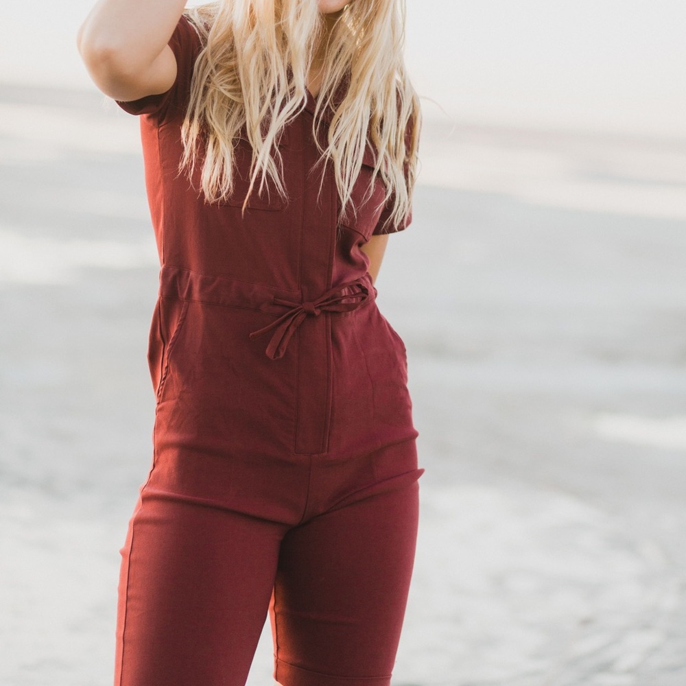 Like new ~ one piece shorts outfit burgundy